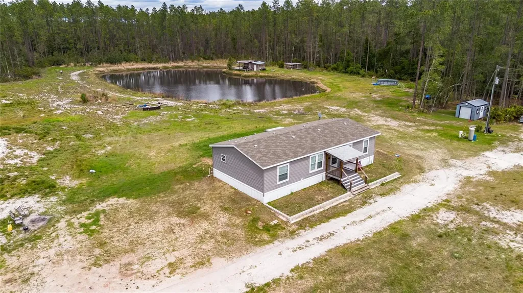 12655 NE 215th Street Fort Mc Coy FL 32134