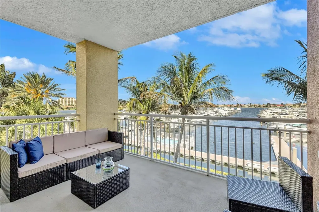 606 Riviera Dunes Way Palmetto FL 34221