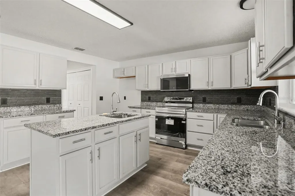 10317 Frog Pond Drive Riverview FL 33569