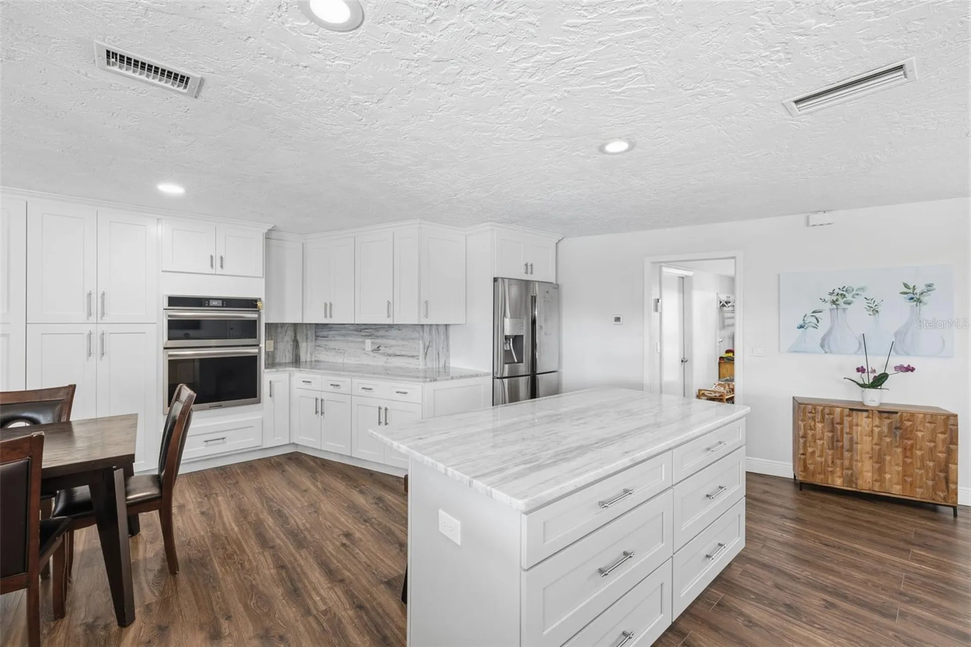1997 Hawaii Avenue NE St Petersburg FL 33703