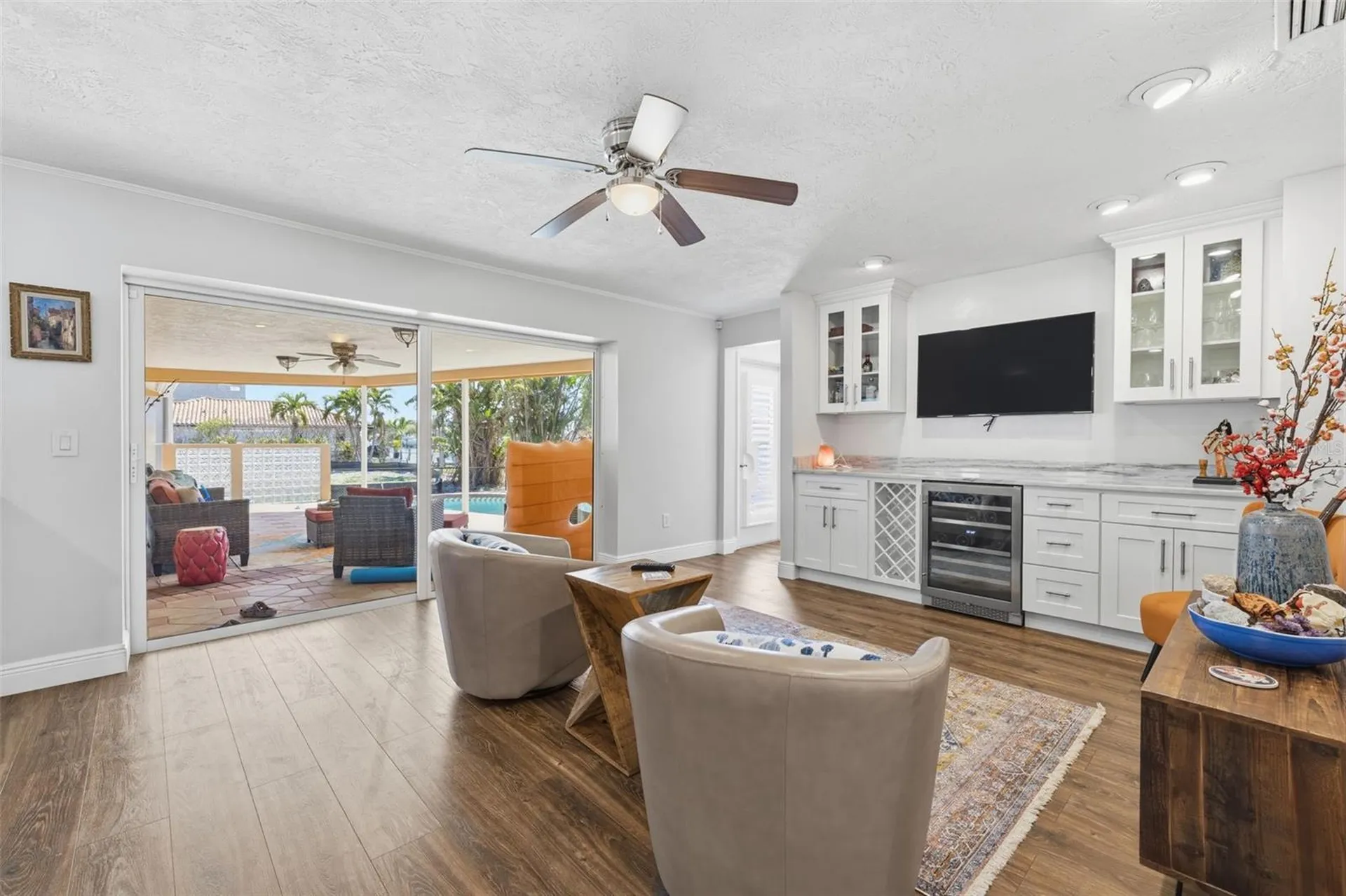 1997 Hawaii Avenue NE St Petersburg FL 33703