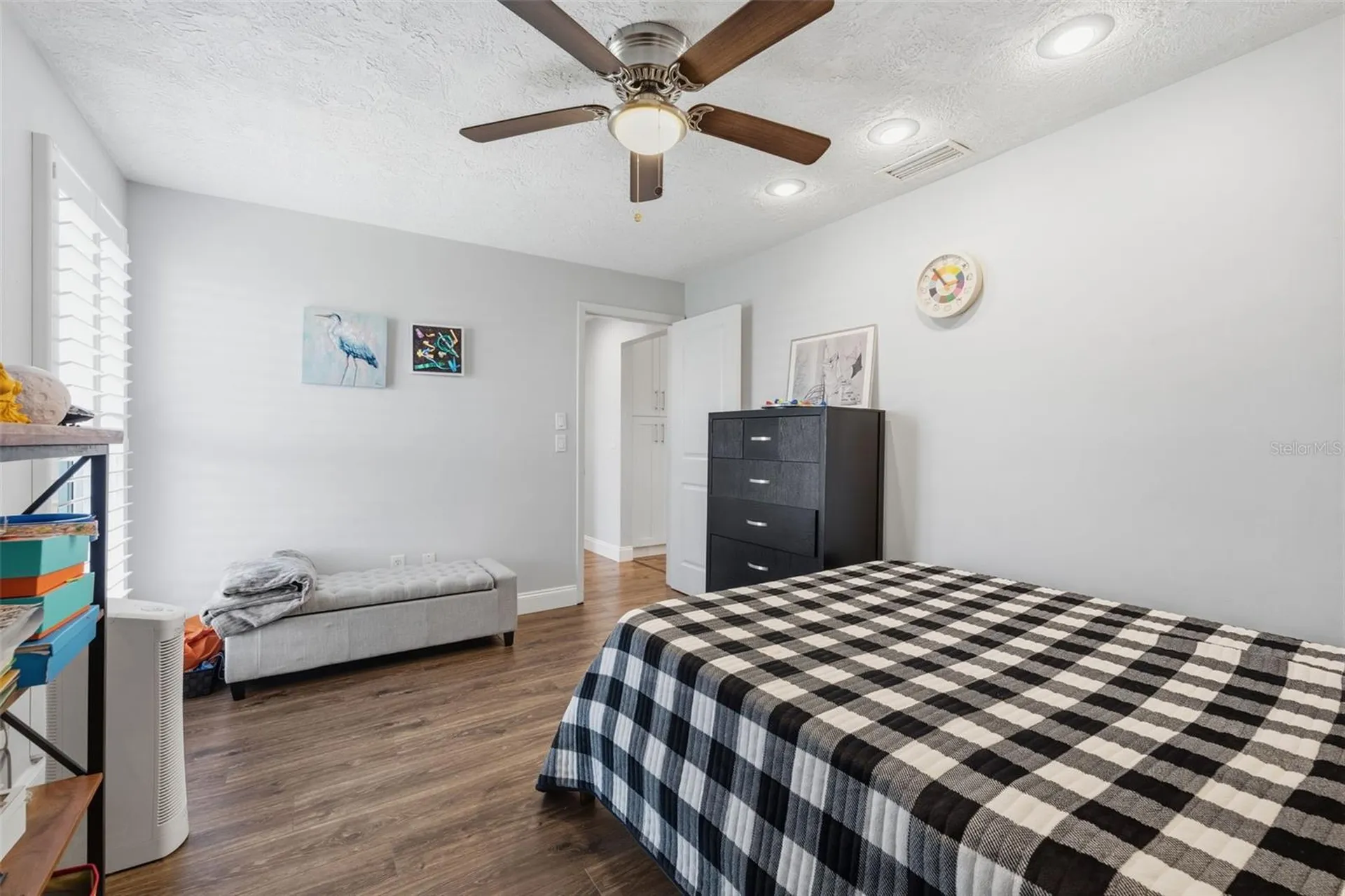 1997 Hawaii Avenue NE St Petersburg FL 33703