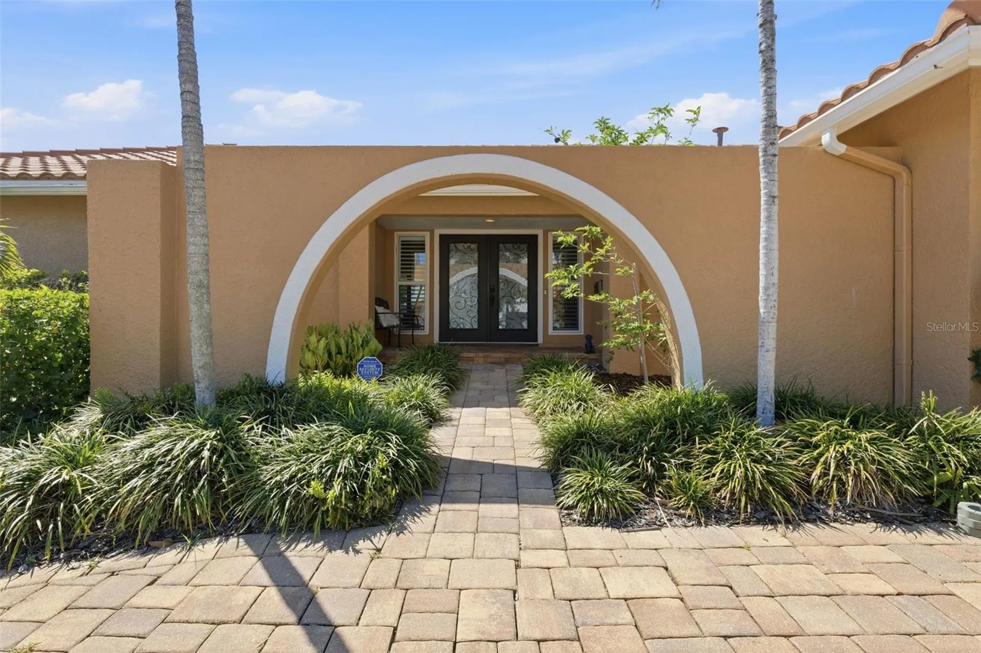 1997 Hawaii Avenue NE St Petersburg FL 33703