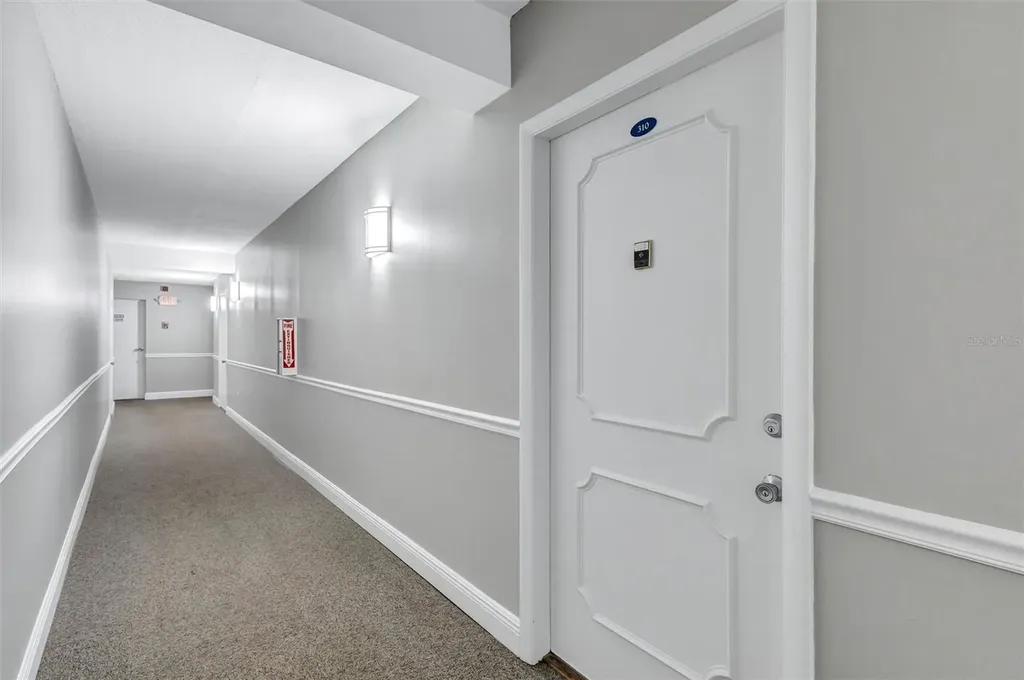 3806 Gulf Of Mexico Drive Longboat Key FL 34228