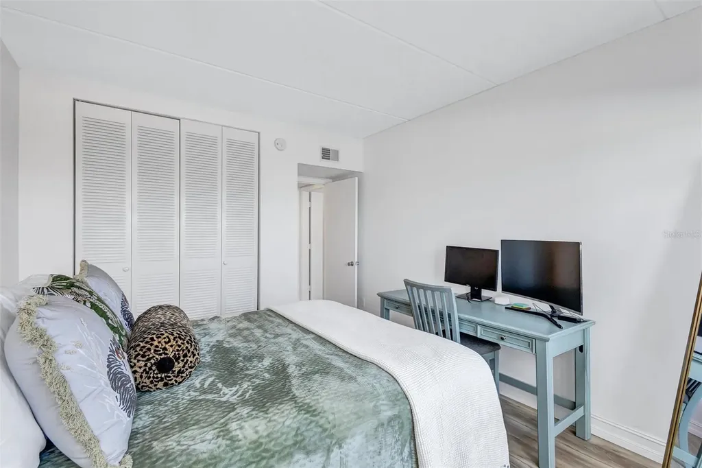 3806 Gulf Of Mexico Drive Longboat Key FL 34228