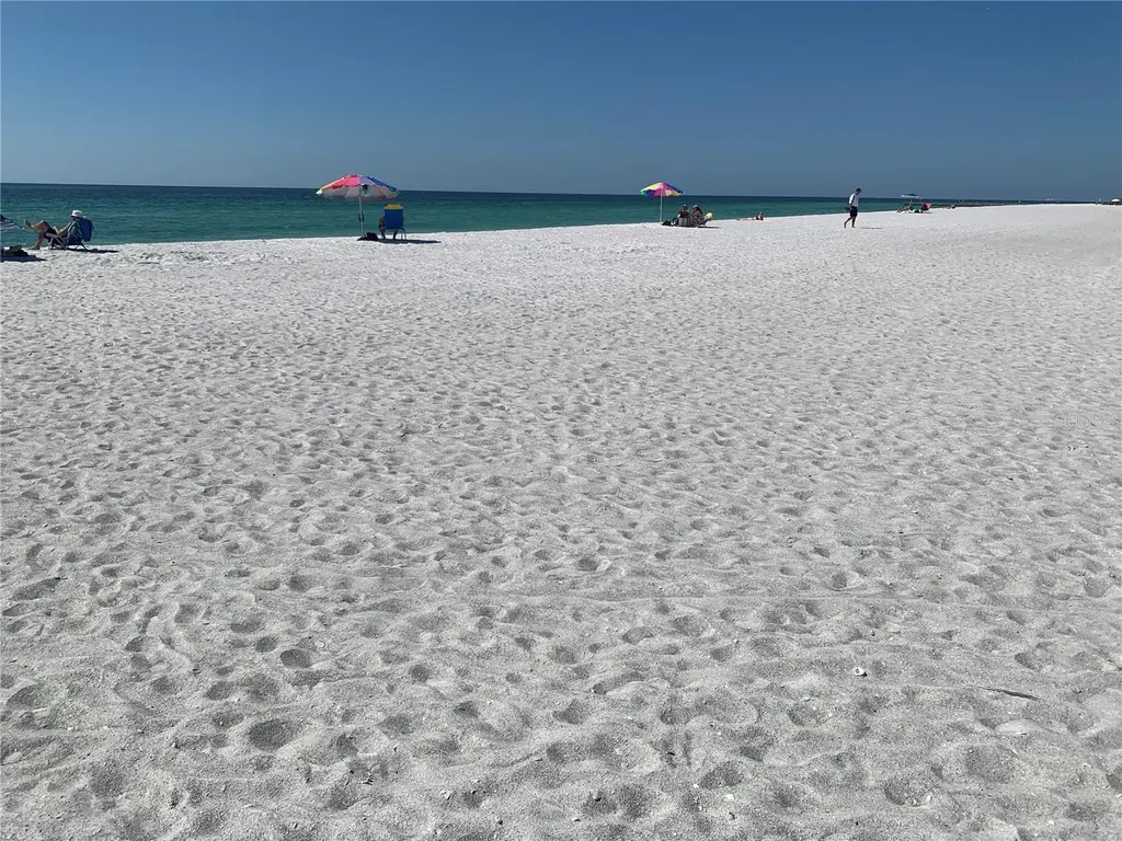 3806 Gulf Of Mexico Drive Longboat Key FL 34228