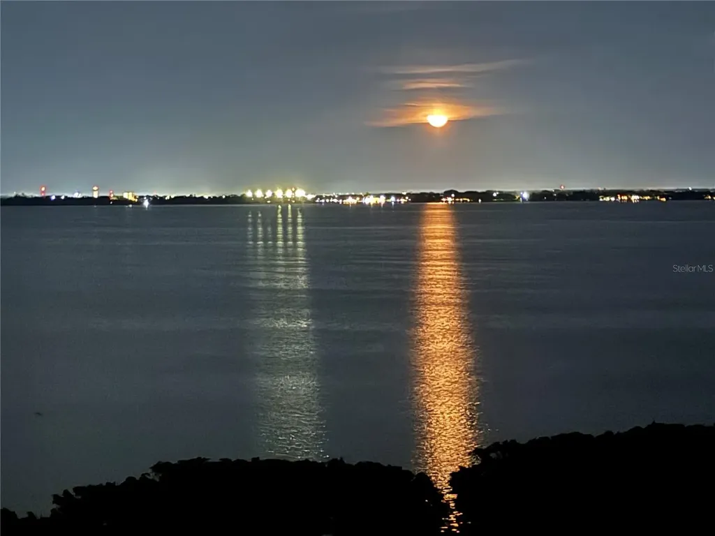 3806 Gulf Of Mexico Drive Longboat Key FL 34228