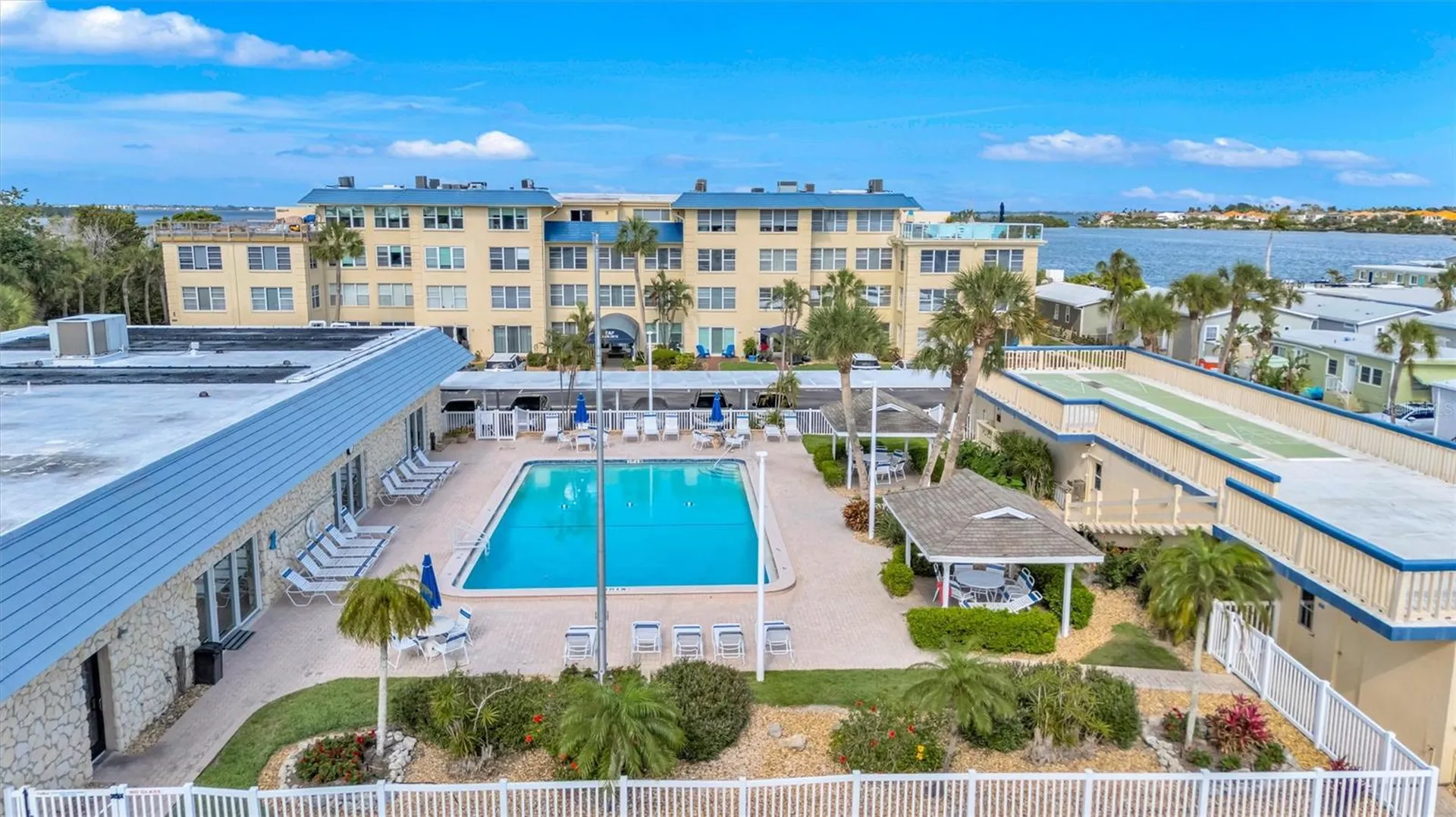 3806 Gulf Of Mexico Drive Longboat Key FL 34228