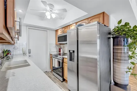 3806 Gulf Of Mexico Drive Longboat Key FL 34228
