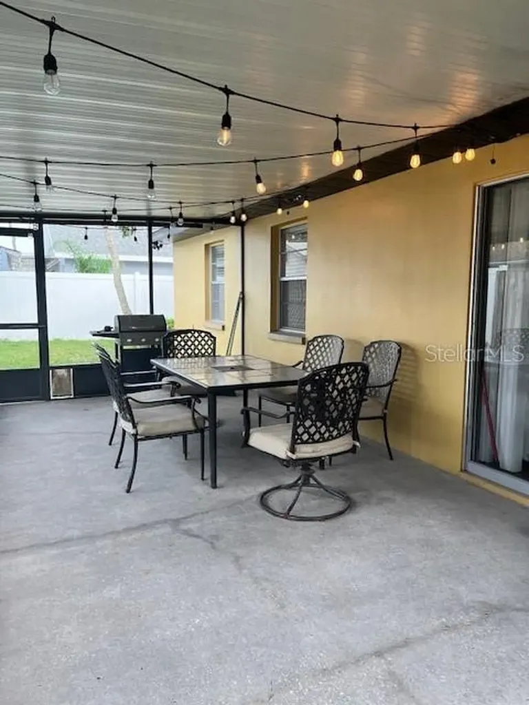 724 Fortuna Drive Brandon FL 33511