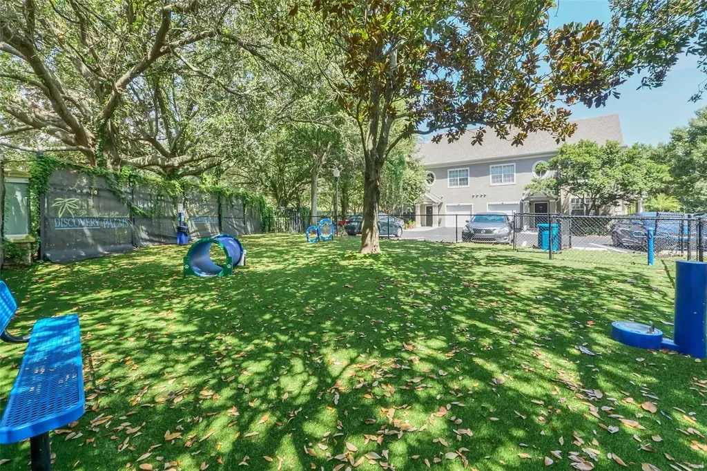 6010 Newport Lane Orlando FL 32821