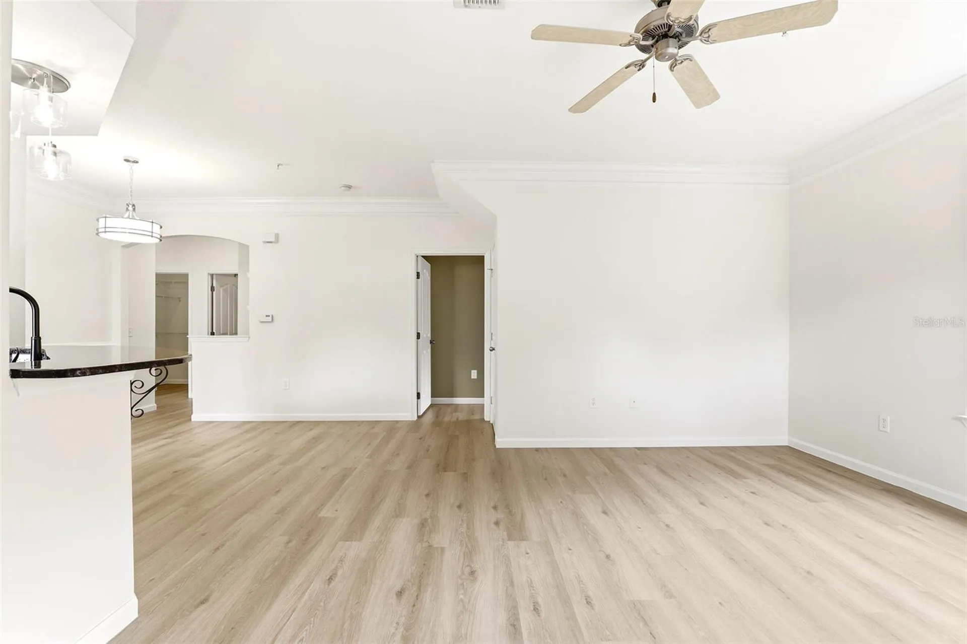 6010 Newport Lane Orlando FL 32821