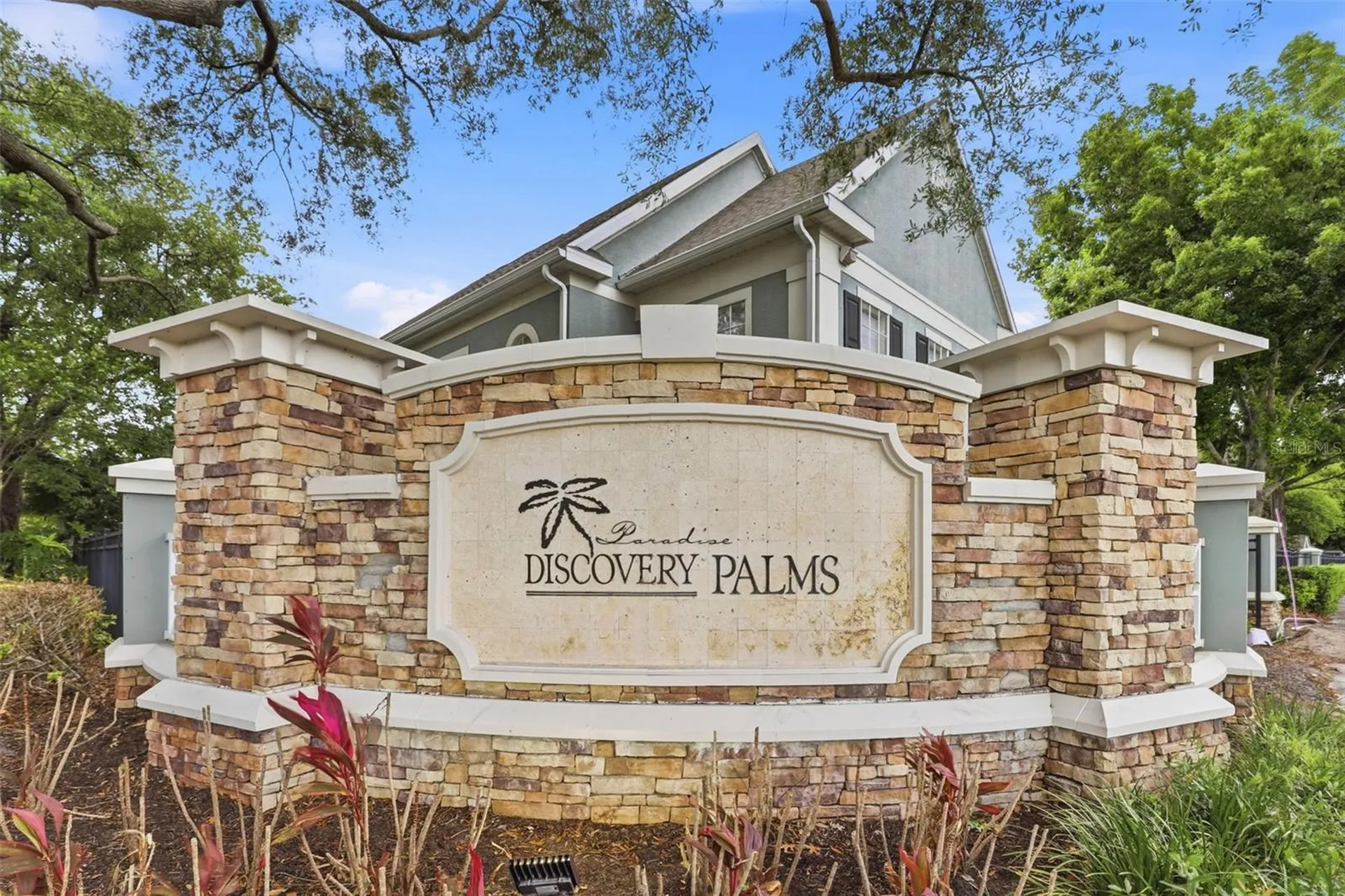 6010 Newport Lane Orlando FL 32821
