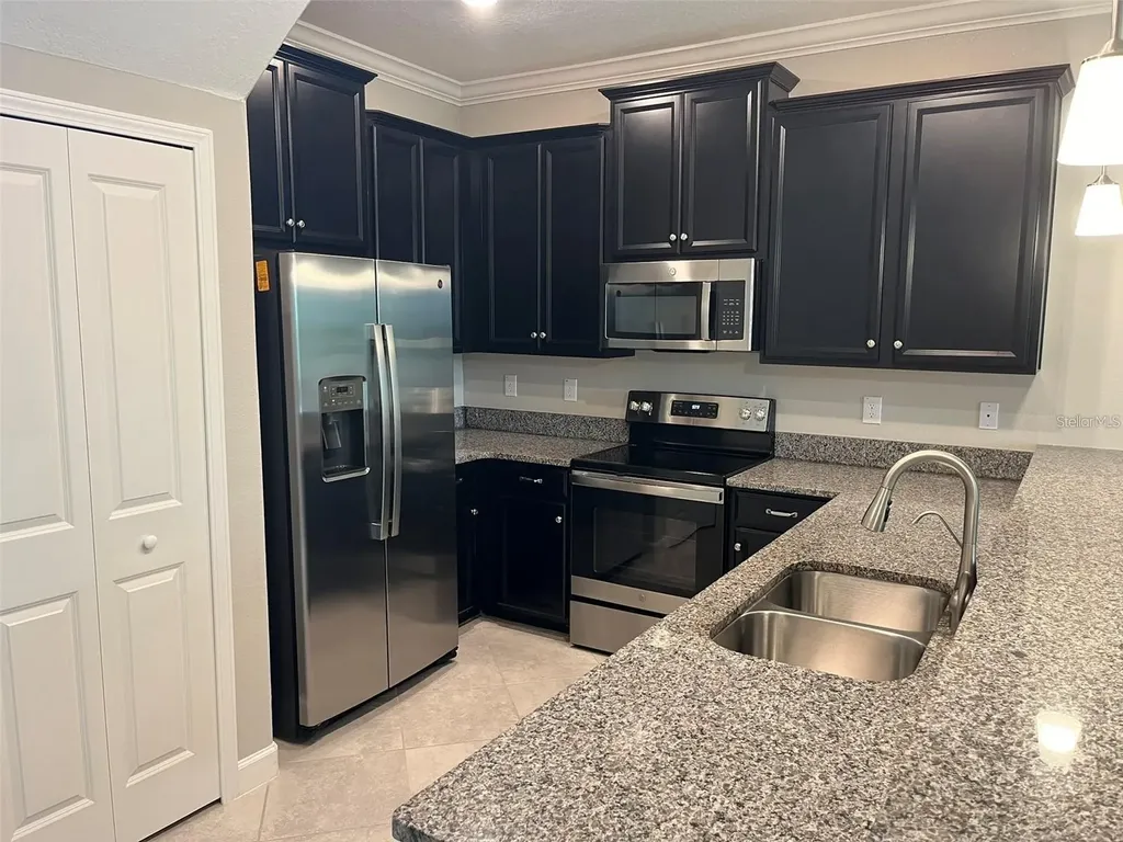 1712 Roseville Street Lutz FL 33549
