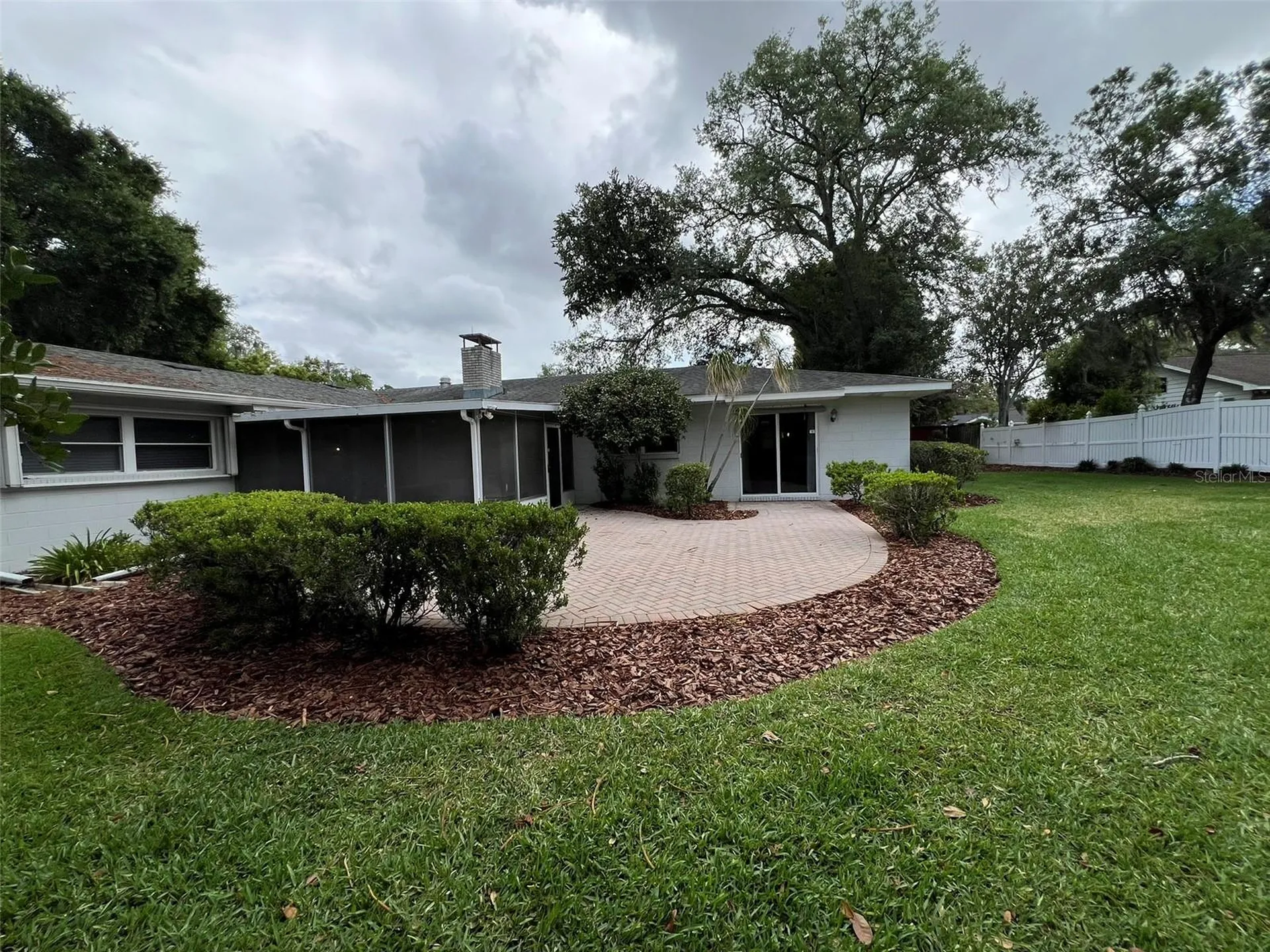 520 S Riverhills Drive Temple Terrace FL 33617