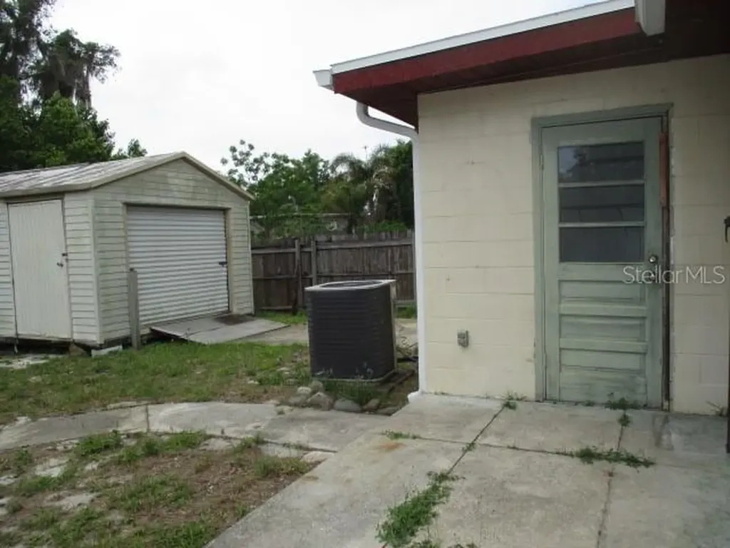 1335 Elray Boulevard Mount Dora FL 32757