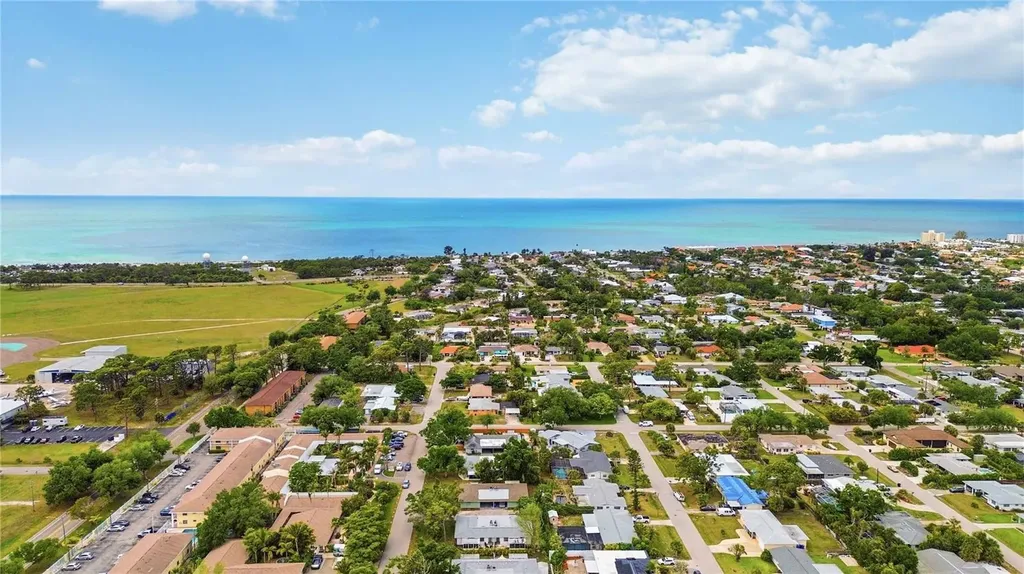 309 Base Avenue E Venice FL 34285