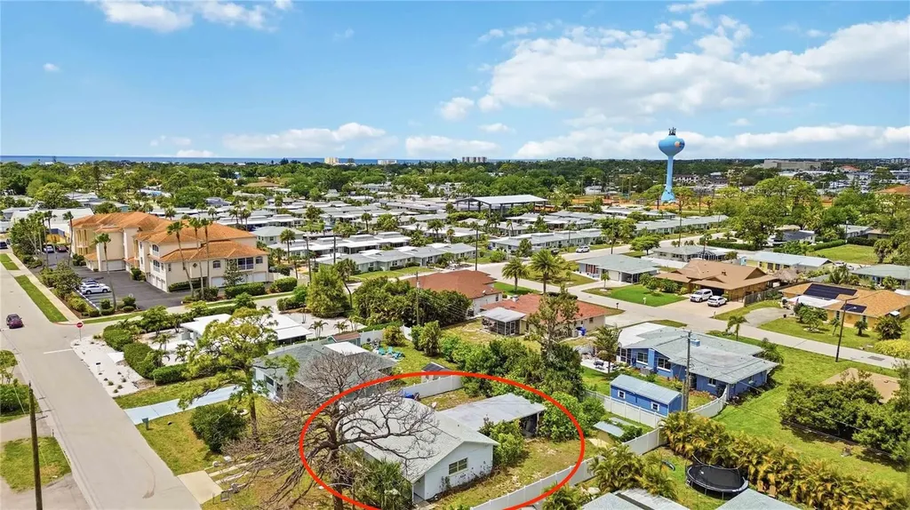 309 Base Avenue E Venice FL 34285