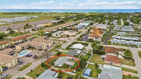 309 Base Avenue E Venice FL 34285