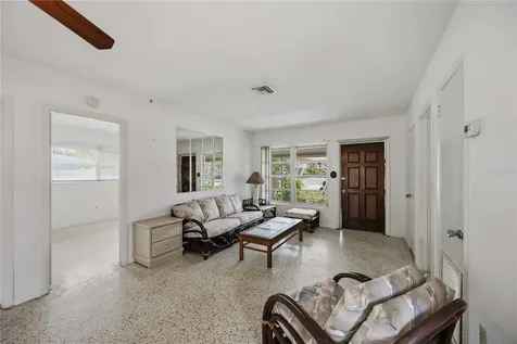 309 Base Avenue E Venice FL 34285