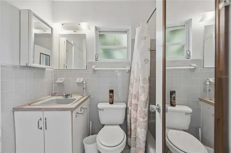 309 Base Avenue E Venice FL 34285