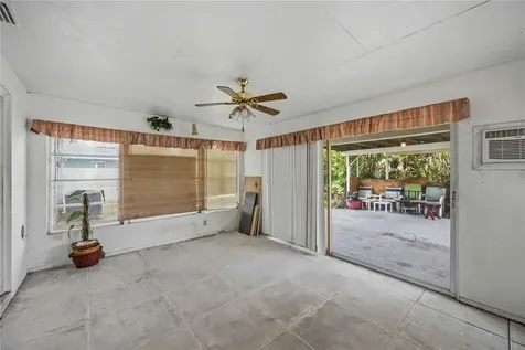 309 Base Avenue E Venice FL 34285