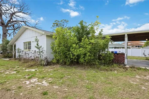 309 Base Avenue E Venice FL 34285
