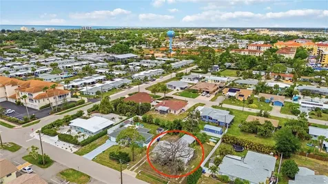309 Base Avenue E Venice FL 34285