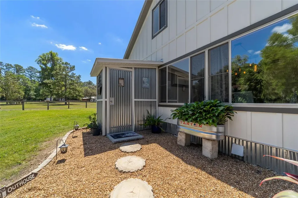 20005 NW 135th Avenue Micanopy FL 32667
