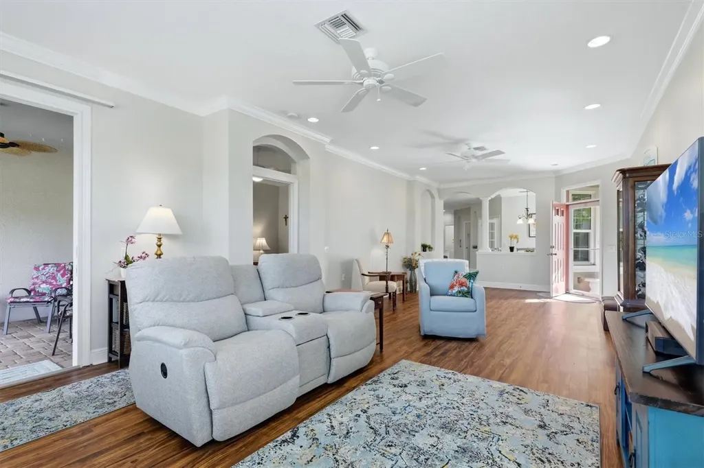 6922 Woodmore Terrace Lakewood Ranch FL 34202