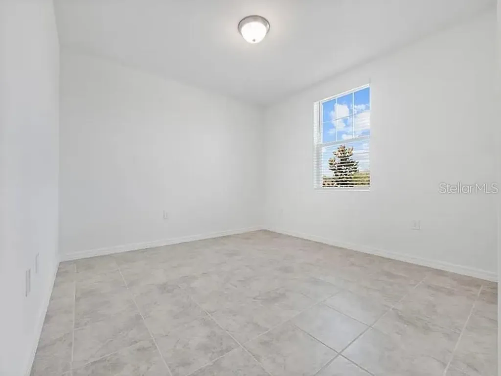 2606 Irish Elk Avenue Davenport FL 33837