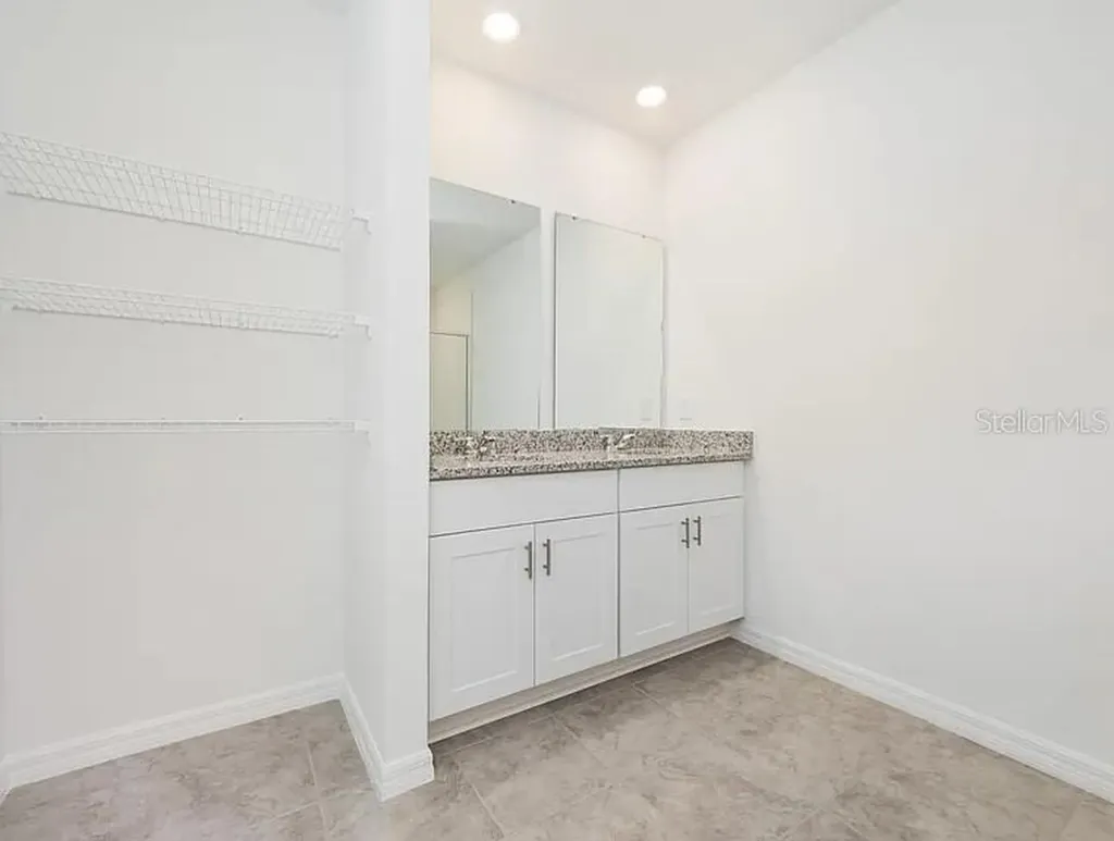 2606 Irish Elk Avenue Davenport FL 33837