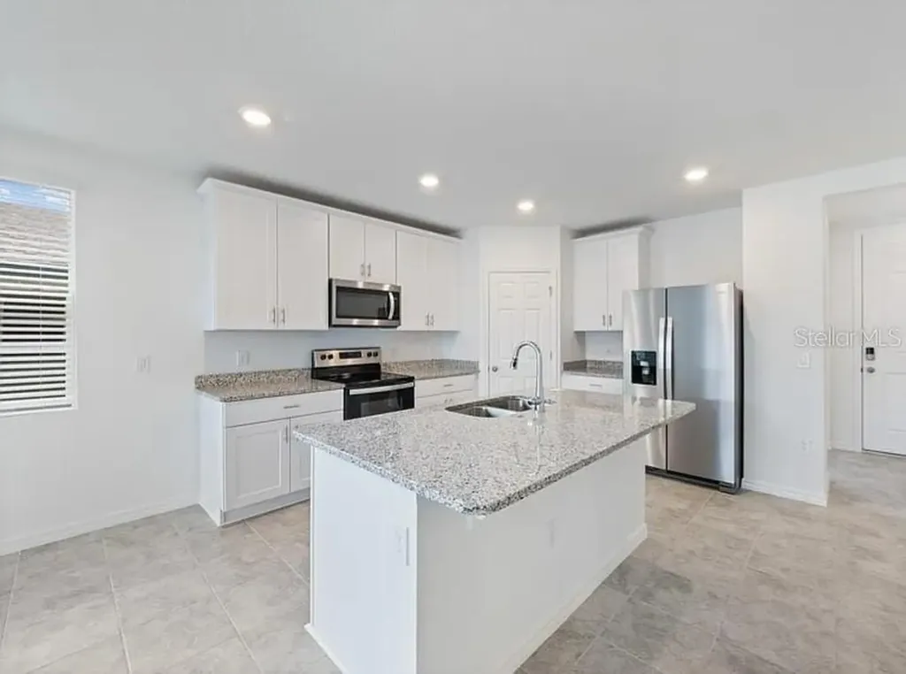 2606 Irish Elk Avenue Davenport FL 33837
