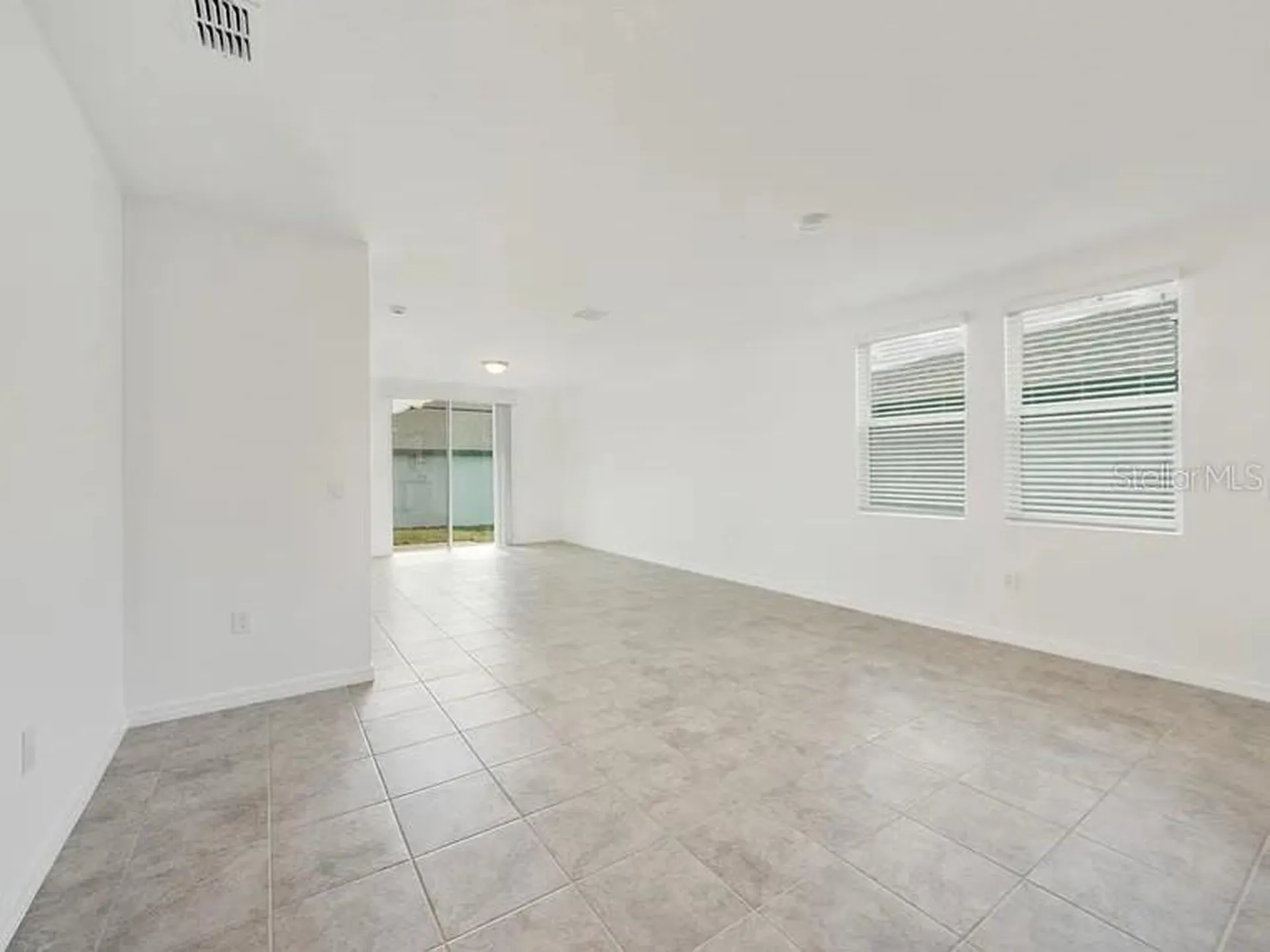 2606 Irish Elk Avenue Davenport FL 33837