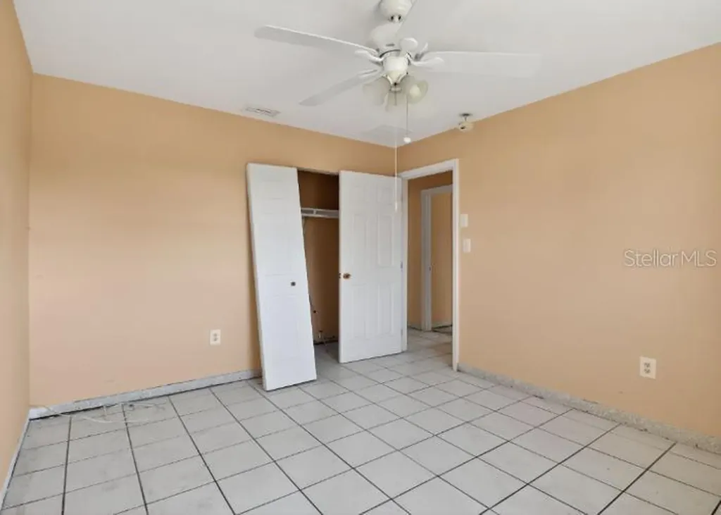 462 Ridgewood Street NW Port Charlotte FL 33952