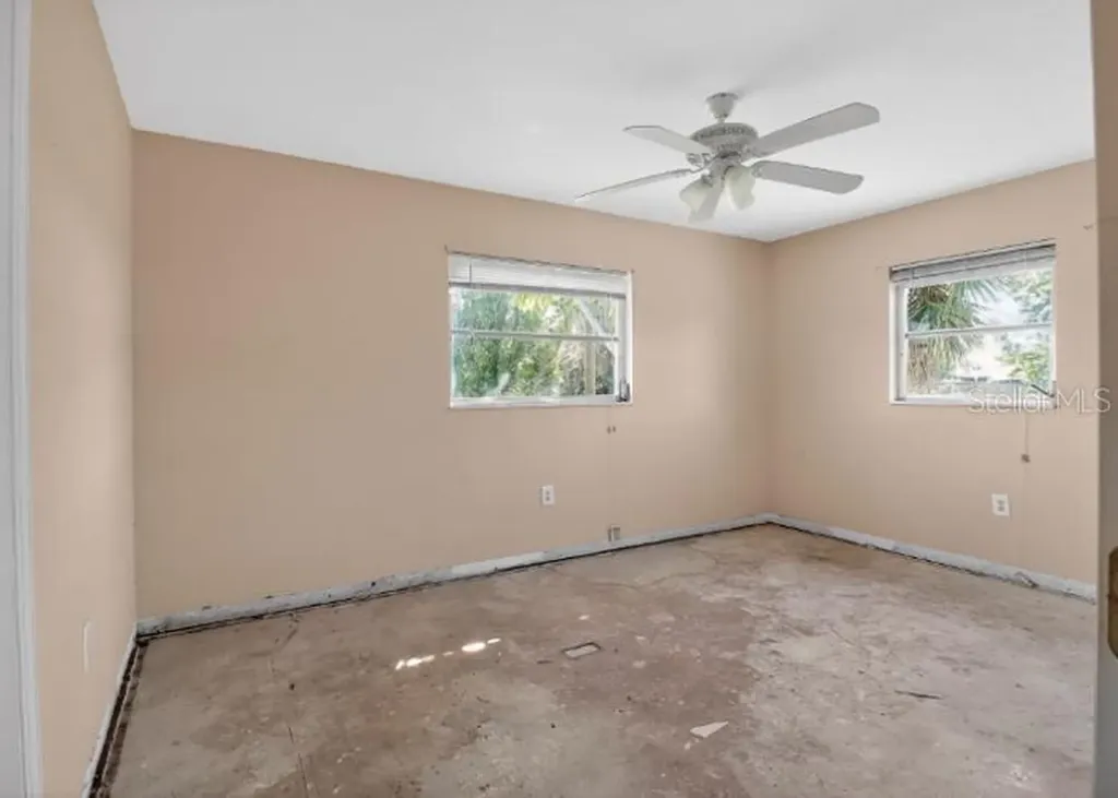 462 Ridgewood Street NW Port Charlotte FL 33952