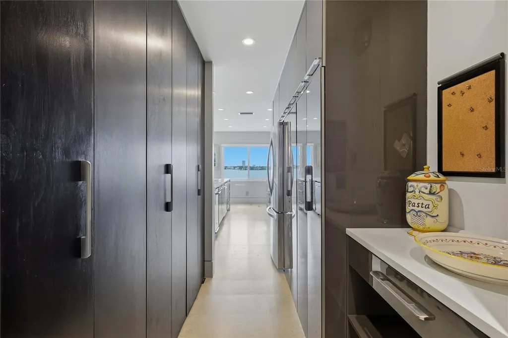 350 Golden Gate Point Sarasota FL 34236
