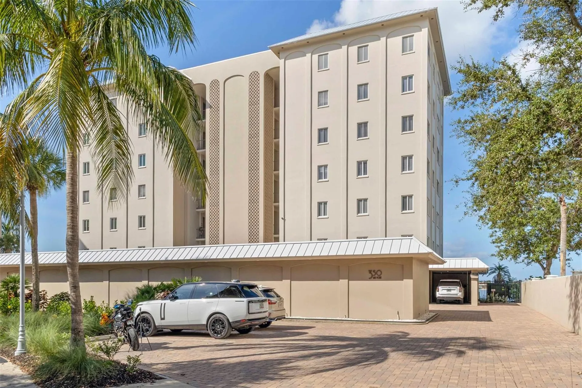 350 Golden Gate Point Sarasota FL 34236