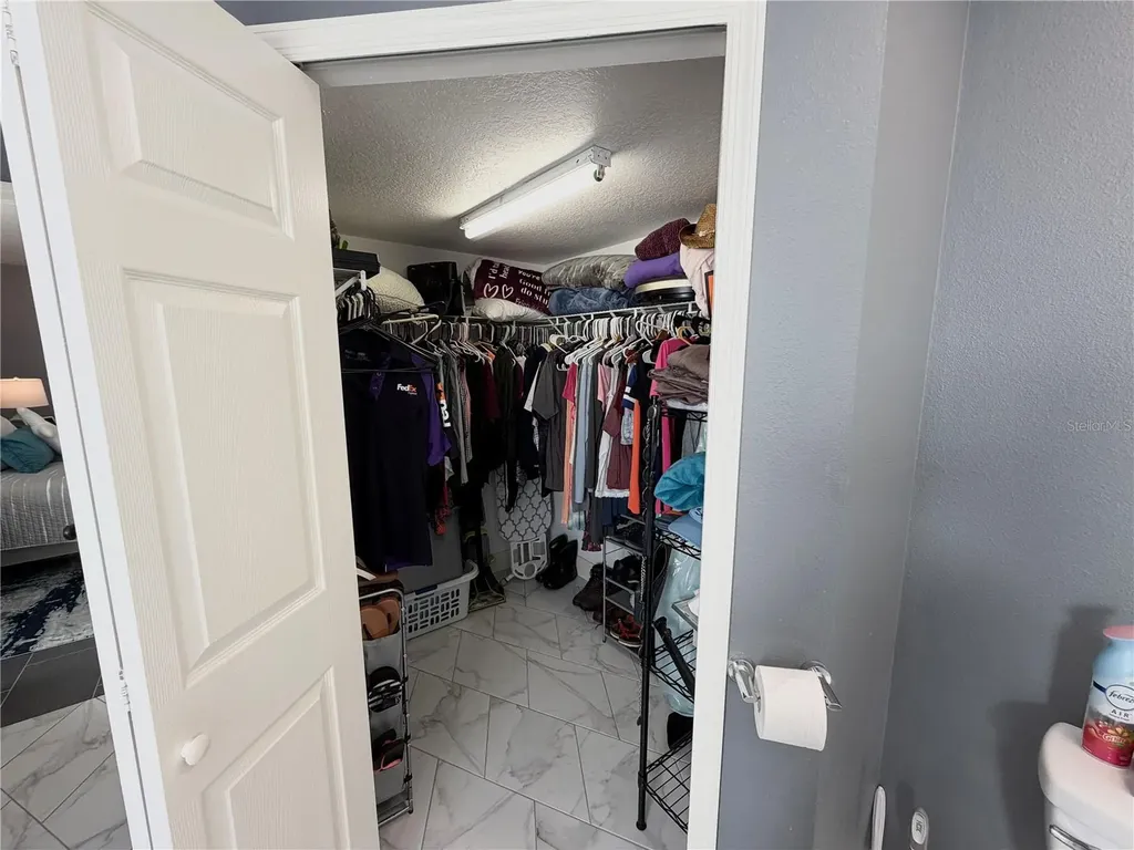 4706 Dunquin Place Tampa FL 33610
