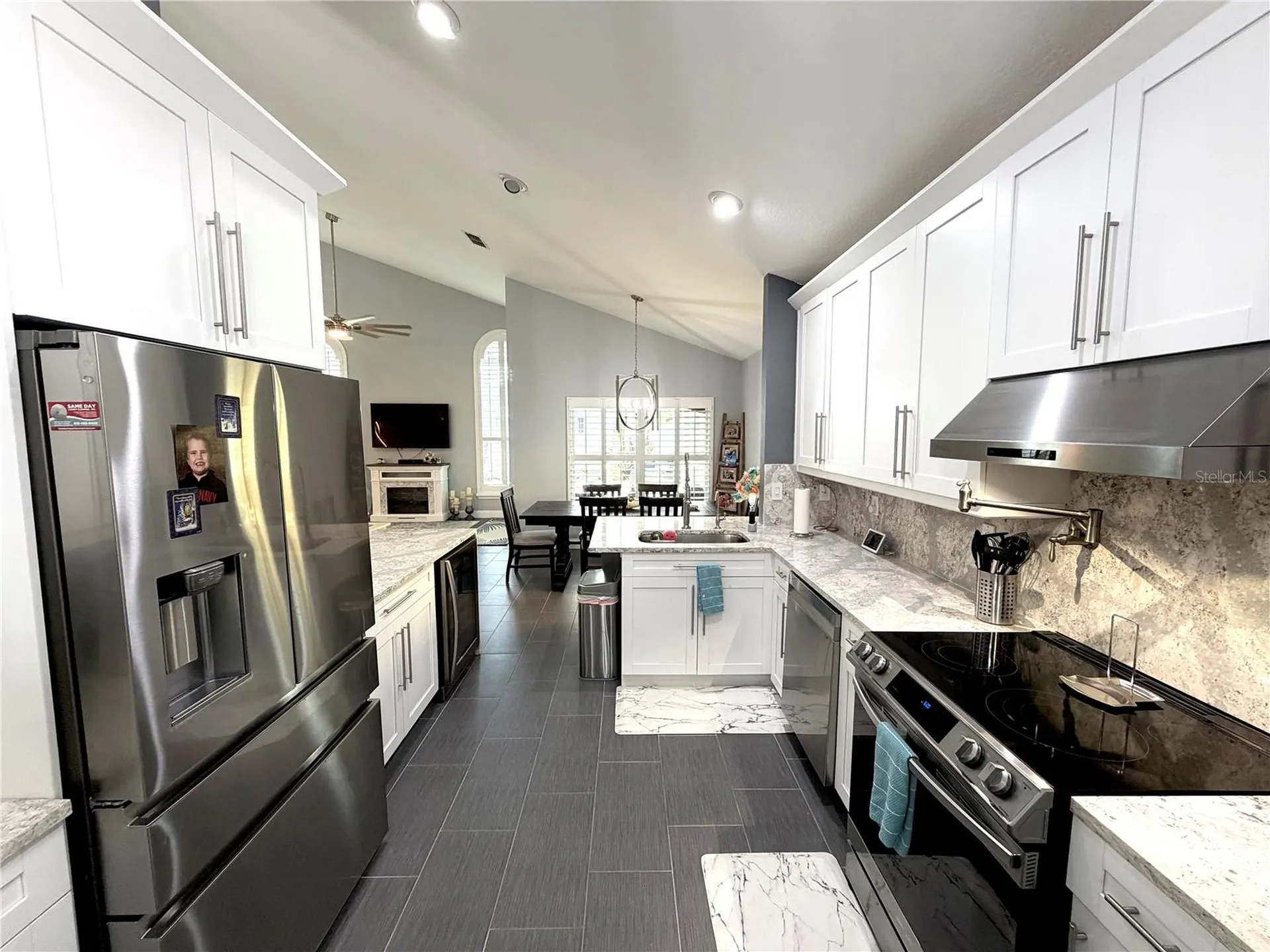 4706 Dunquin Place Tampa FL 33610