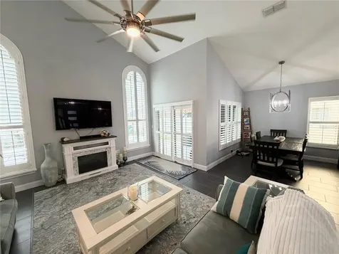4706 Dunquin Place Tampa FL 33610