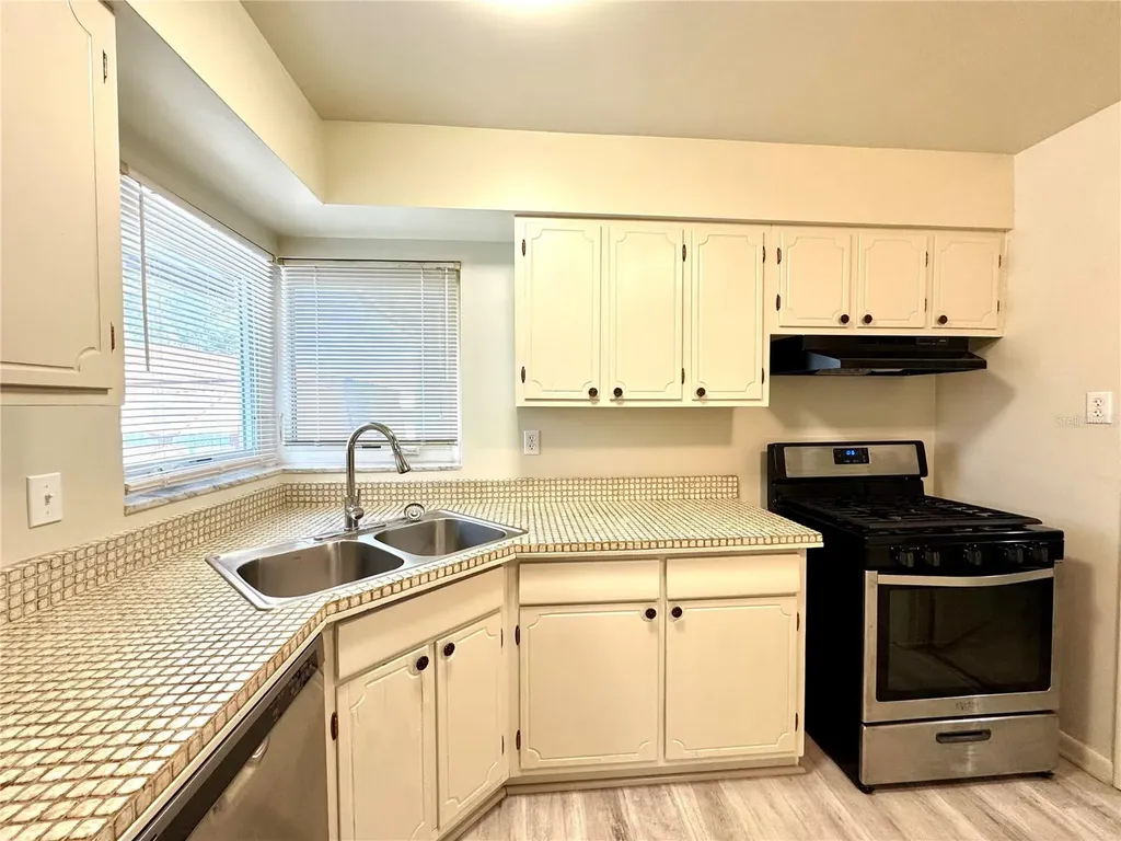 1074 Gerona Avenue Deltona FL 32725