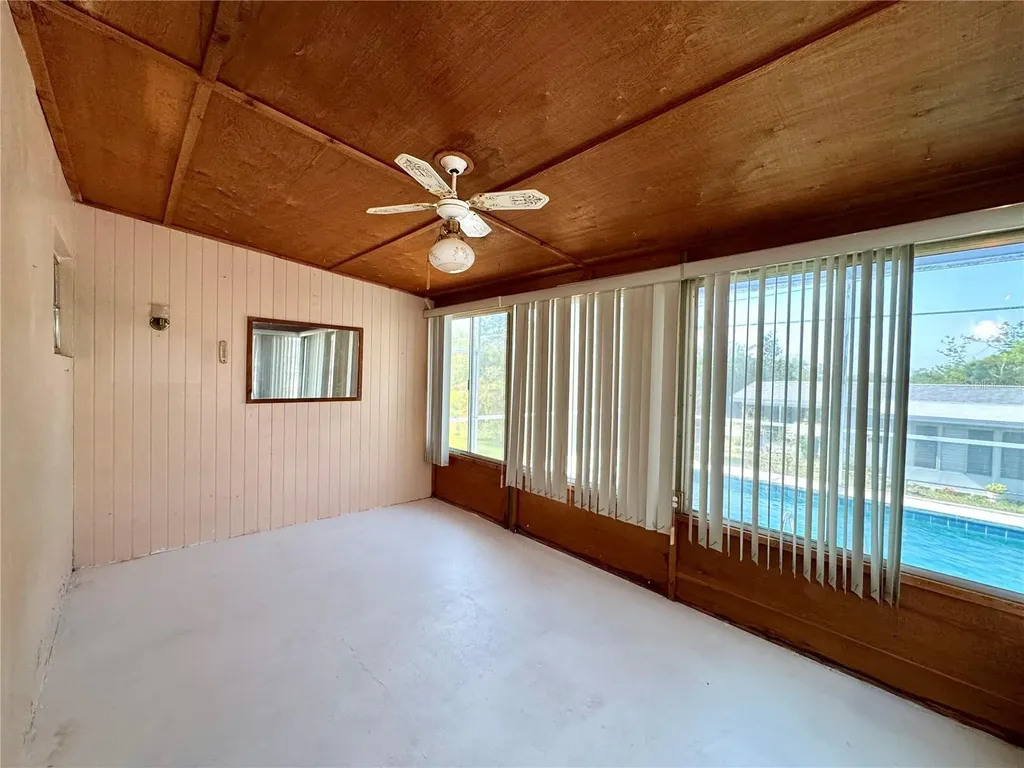 1074 Gerona Avenue Deltona FL 32725