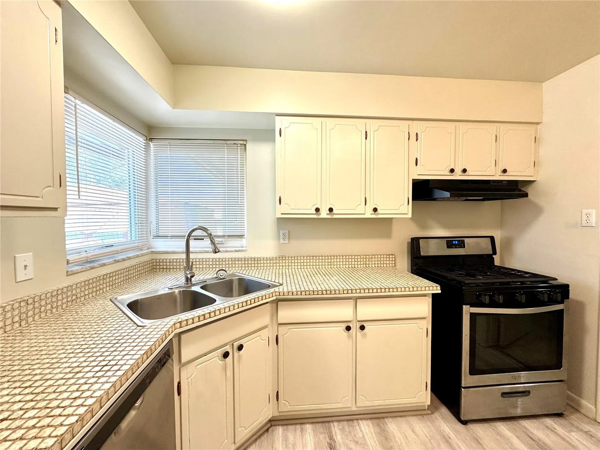 1074 Gerona Avenue Deltona FL 32725