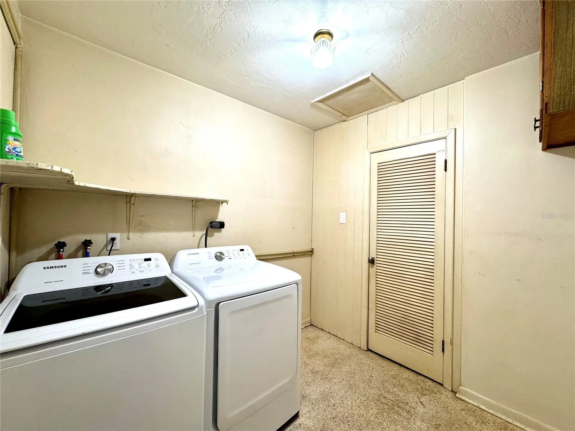 1074 Gerona Avenue Deltona FL 32725