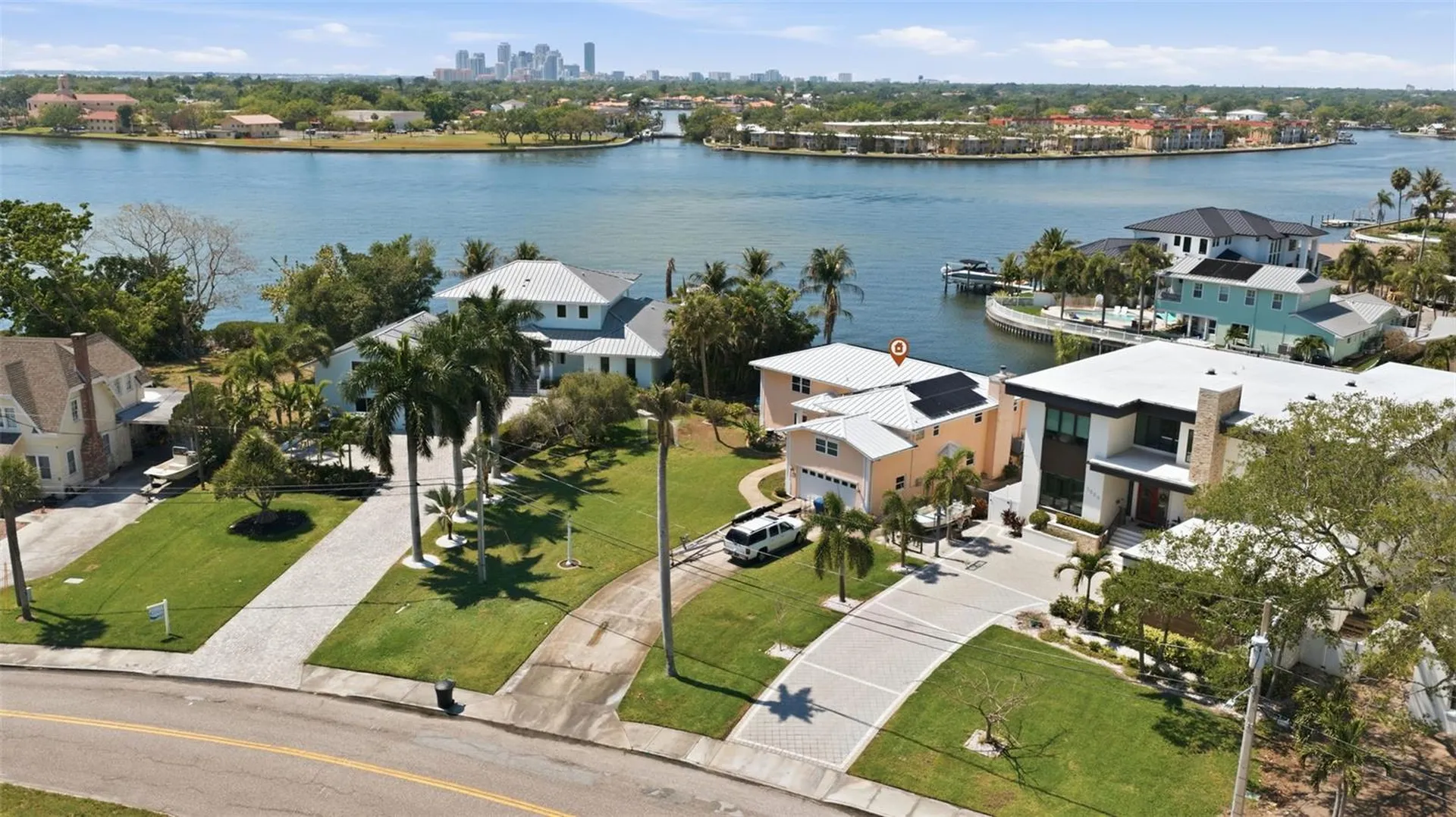 3876 Shore Acres Boulevard NE St Petersburg FL 33703