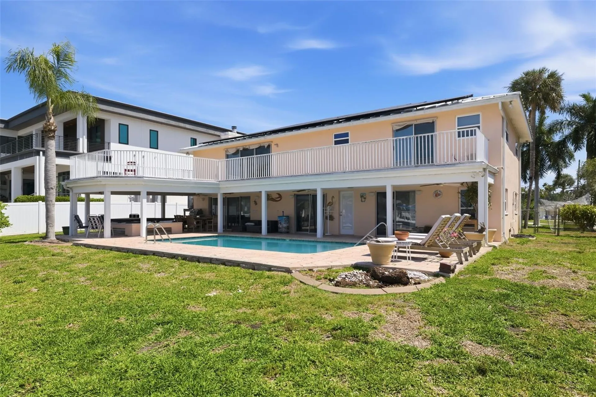 3876 Shore Acres Boulevard NE St Petersburg FL 33703