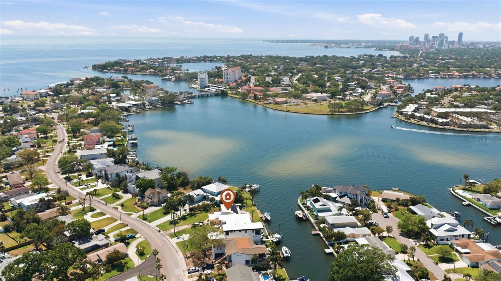 3876 Shore Acres Boulevard NE St Petersburg FL 33703