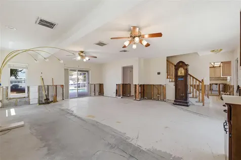 3876 Shore Acres Boulevard NE St Petersburg FL 33703