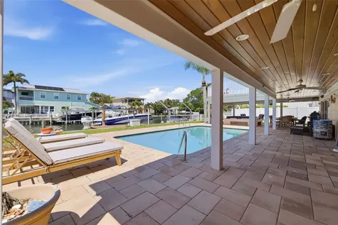 3876 Shore Acres Boulevard NE St Petersburg FL 33703
